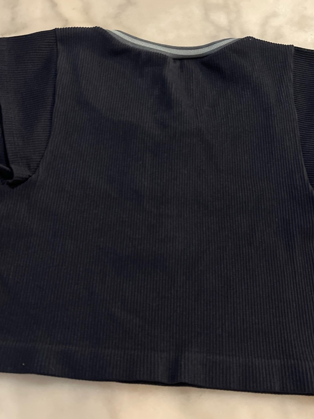 Women’s Black Ribbed Short-Sleeve Top with Contrast Trim - Picture 4 of 4
